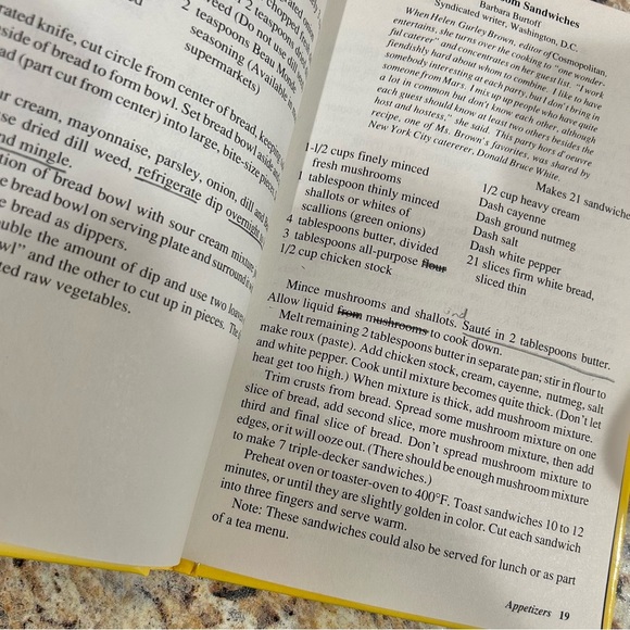 Two Vintage 1983 1990 MADD Cookbooks Treasured Recipes, Soups Stews Casseroles - Picture 5 of 9